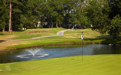 inland-course-at-april-sound-country-club