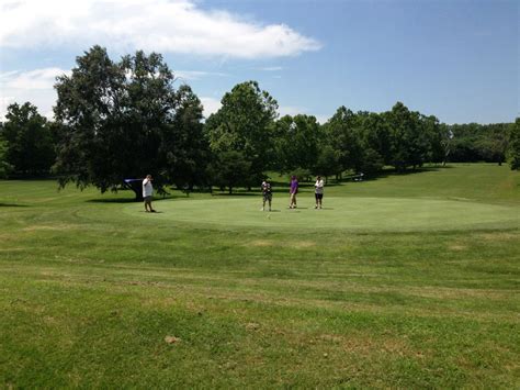 iroquois-golf-course