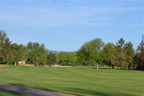 Lake Arbor Golf Course