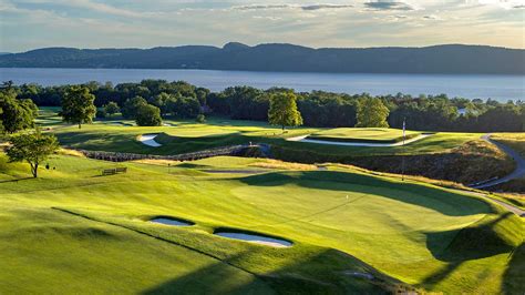 lake-course-at-sleepy-hollow-golf-country-club