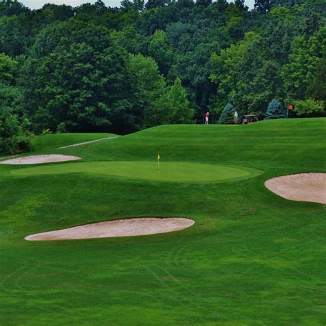 lake-quarry-course-at-great-gorge-golf-club