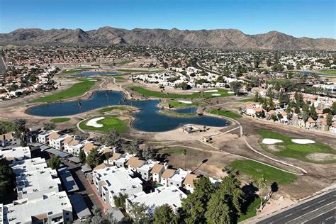 lakes-at-ahwatukee