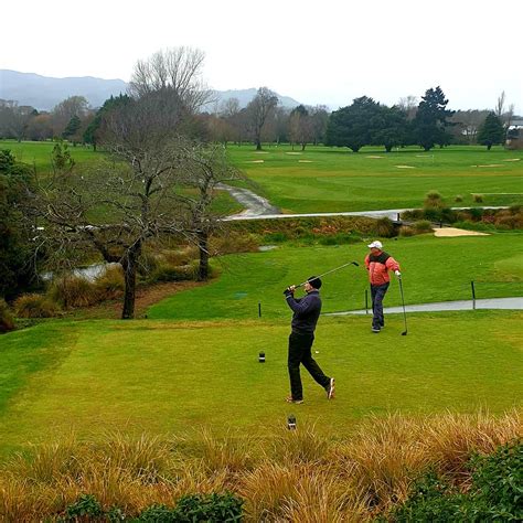 lakes-executive-course-at-wellington-golf-country-club