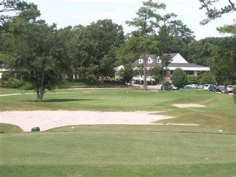 lakes-pines-course-at-star-hill-golf-country-club