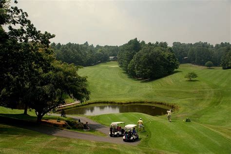 Lakeview Country Club