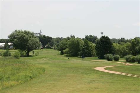 links-at-pretty-prairie