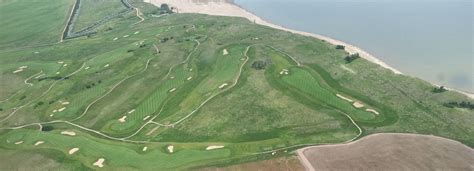 links-of-north-dakota-at-red-mike-resort