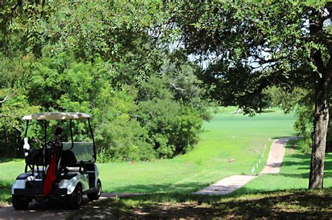 lockhart-state-park-golf-course