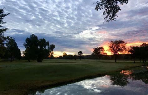 magnolia-willow-course-at-ben-geren-regional-park-golf-course