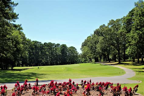 majestic-course-at-hot-springs-golf-country-club