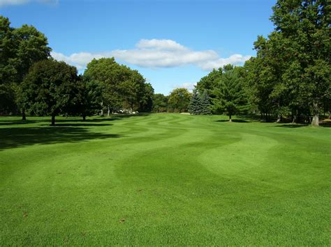 marquette-trails-country-club