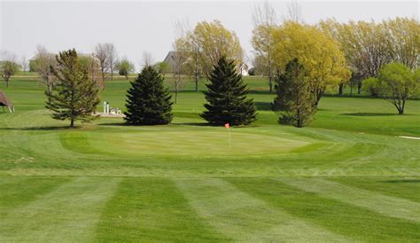 meadow-acres-golf-course