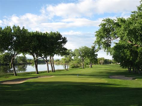 meadow-lark-country-club