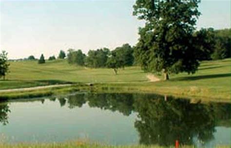 meadow-ponds-golf-course