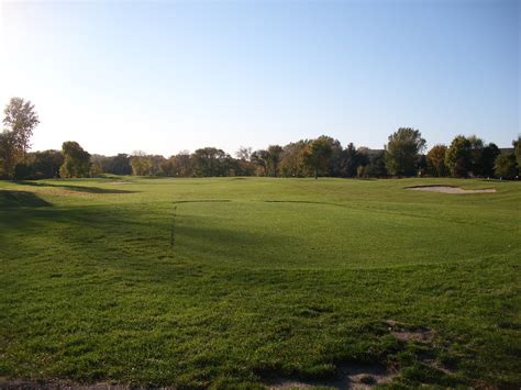 mendota-heights-par-3-golf-course