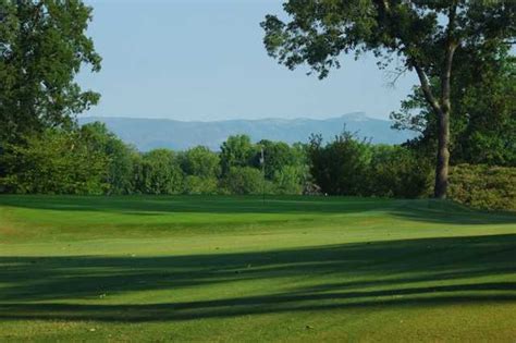 mimosa-hills-golf-country-club