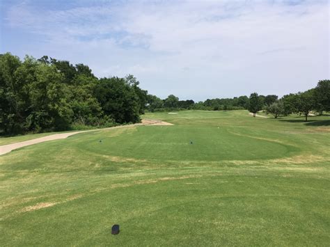 mockingbird-back-nine-course-at-grapevine-municipal-golf-course