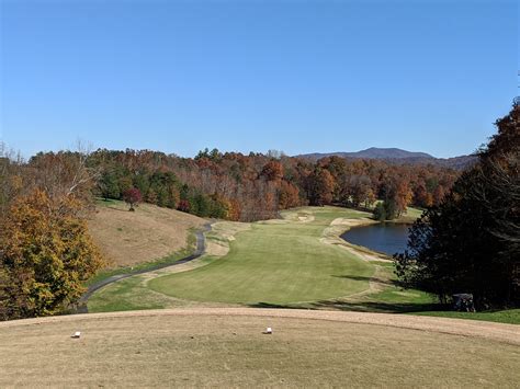 monocan-tuckahoe-course-at-stoney-creek-at-wintergreen-resort