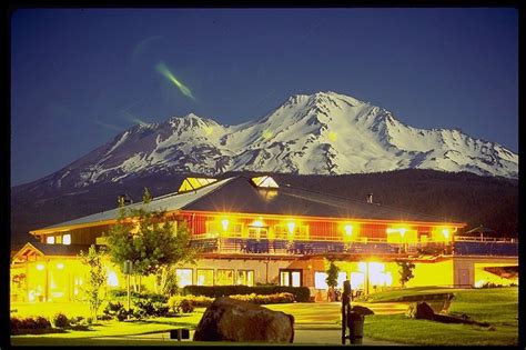 mount-shasta-resort