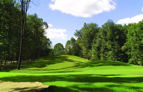 natural-marsh-course-at-binder-park-municipal-golf-course