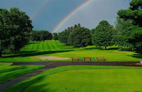 neillsville-country-club