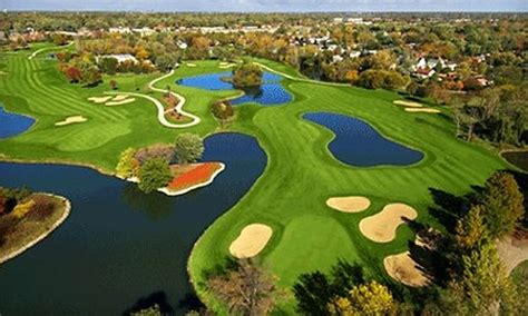 nine-hole-course-at-village-links-of-glen-ellyn