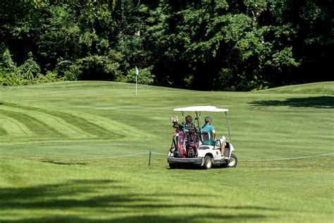 north-east-course-at-pine-oaks-golf-course