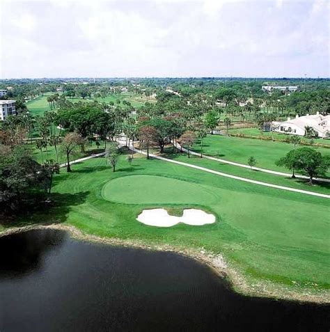 oaks-course-at-palm-aire-country-club