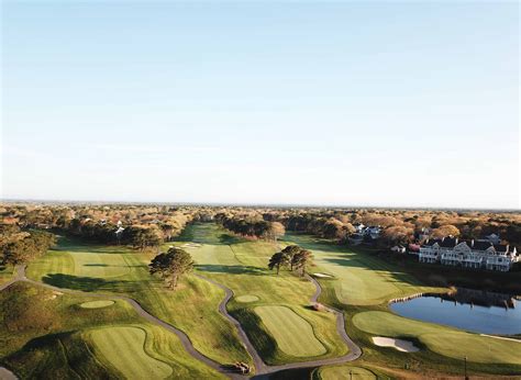 ocean-course-at-country-club-of-new-seabury