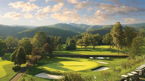 old-white-course-at-greenbrier