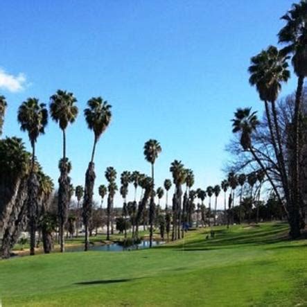 palm-lakes-golf-course