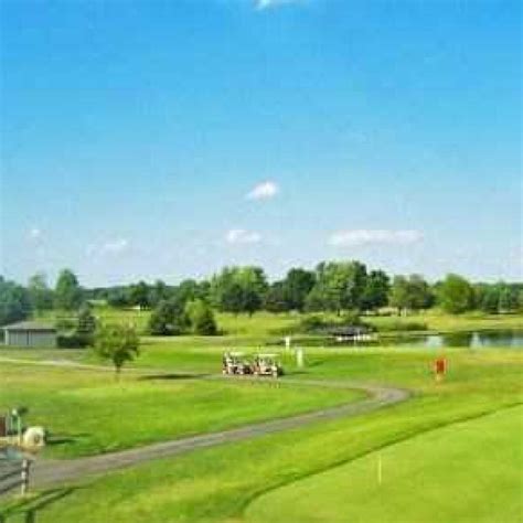 par-3-course-at-eddy-farm-hotel-resort