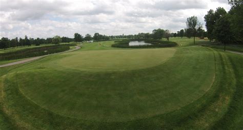 par-3-executive-course-at-terrace-view-golf-course