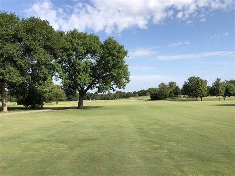 pecan-hollow-golf-course