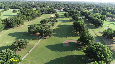 pecan-valley-golf-club