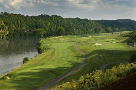 pete-dye-river-course-of-virginia-tech