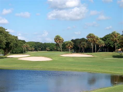 pines-course-at-palm-aire-country-club