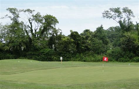 pitch-n-putt-course-at-golf-park-at-rehoboth-beach