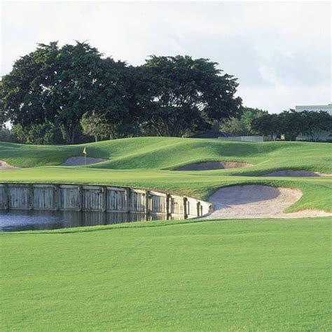 players-course-at-weston-hills-country-club