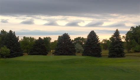 prairie-dog-golf-course