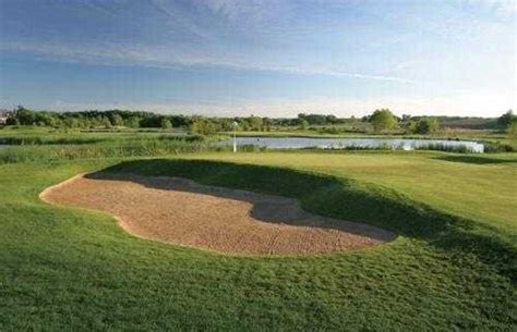 prairie-marsh-course-at-ivanhoe-club