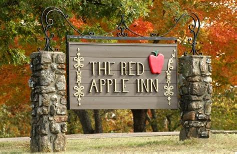 red-apple-inn-country-club