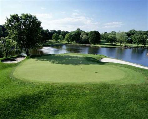 red-blue-course-at-edgewood-country-club