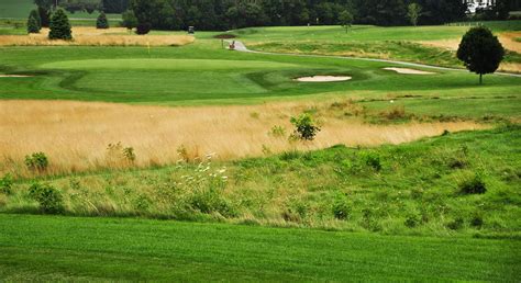 red-blue-course-at-rich-valley-golf-club