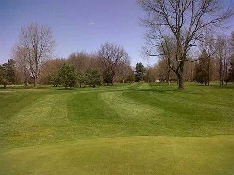 red-gold-course-at-yankee-springs-golf-course