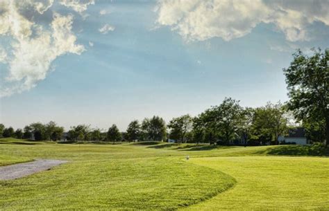 red-white-course-at-links-at-carillon