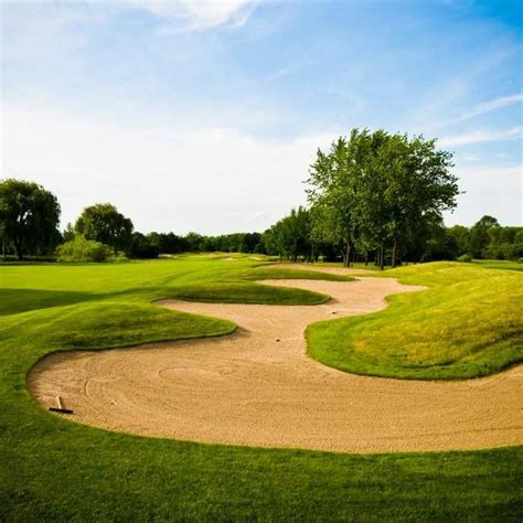 red-white-course-at-mequon-country-club