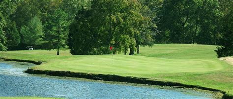 red-white-course-at-ringgold-golf-club