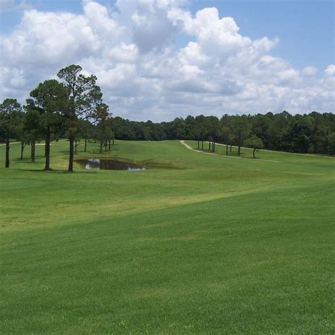 red-white-course-at-silver-wings-golf-course