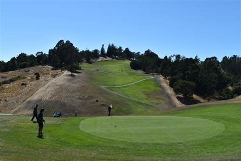 regulation-course-at-lake-chabot-municipal-golf-course